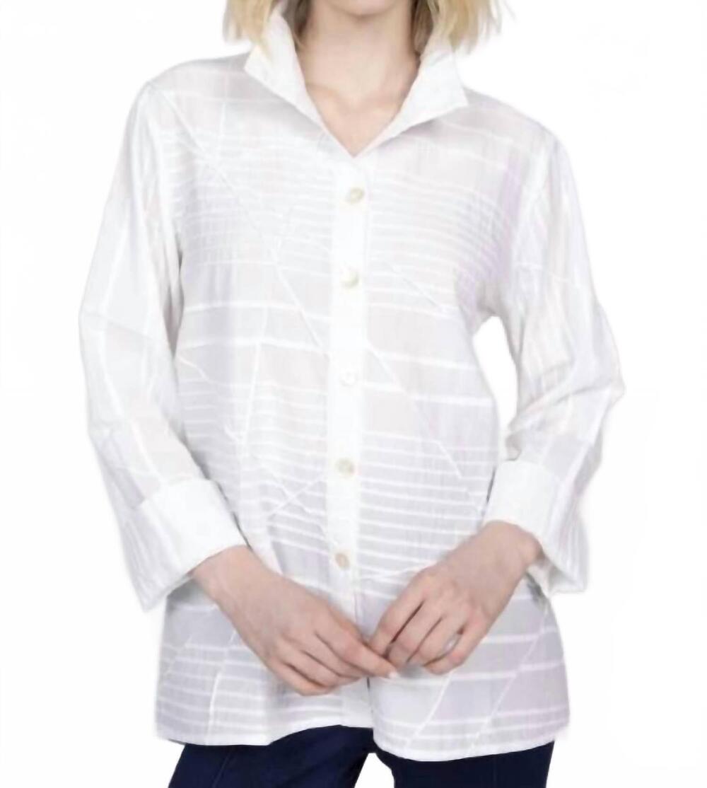 NEW LIV BY HABITAT rad between the lines angle top in white